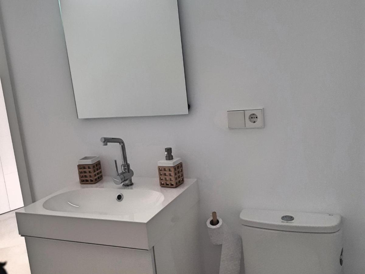 Apartamento Puerto Marina Beach La Carihuela Εξωτερικό φωτογραφία
