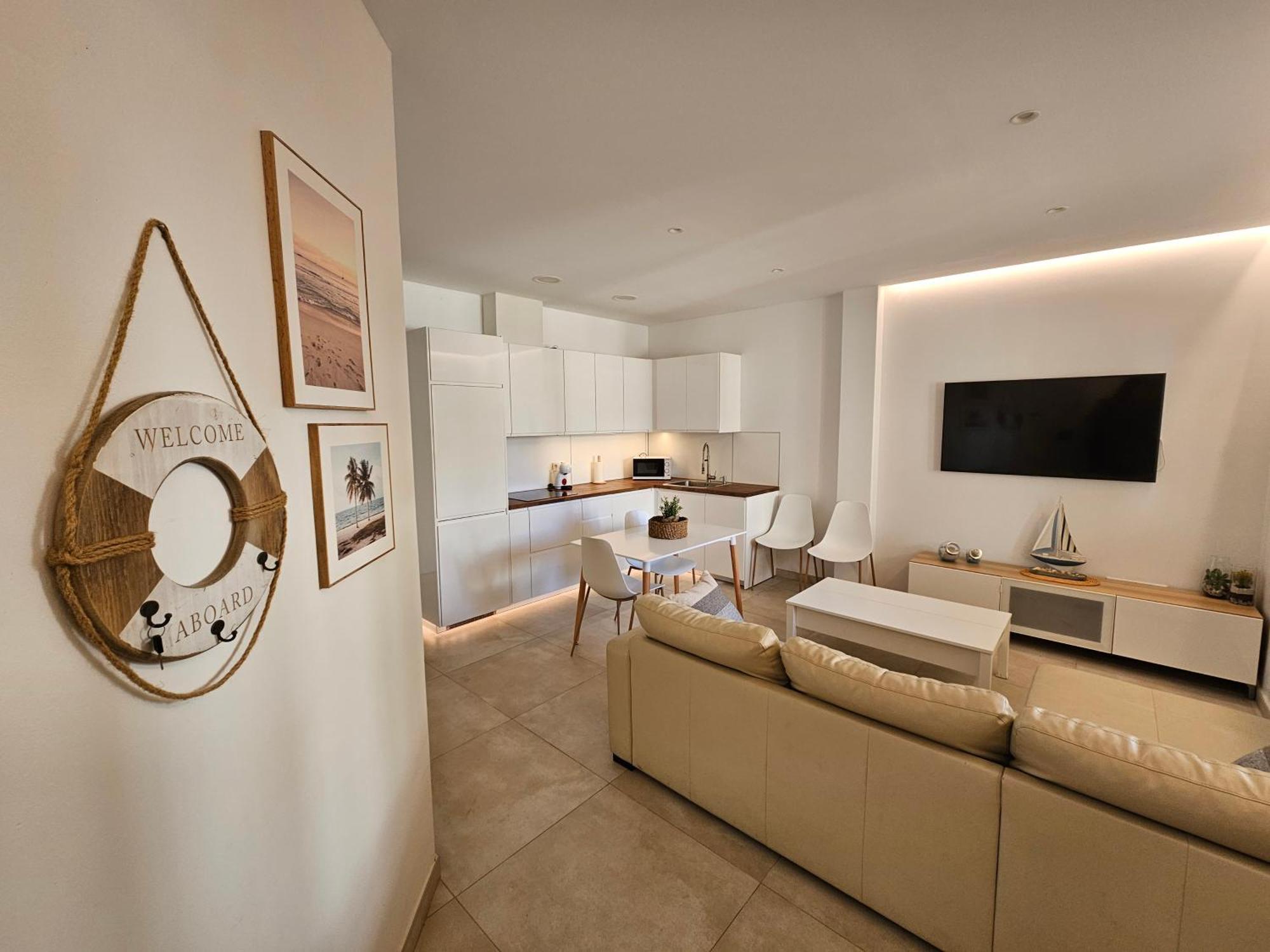 Apartamento Puerto Marina Beach La Carihuela Εξωτερικό φωτογραφία